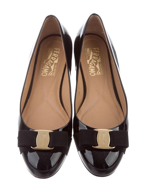 salvatore ferragamo flats